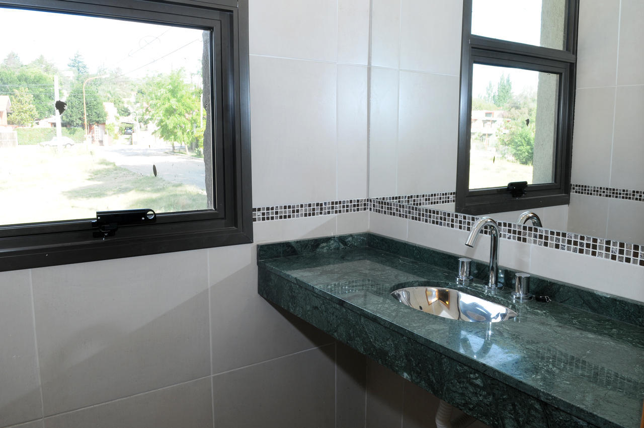 Hotel Ranqueles Villa Carlos Paz Bilik gambar